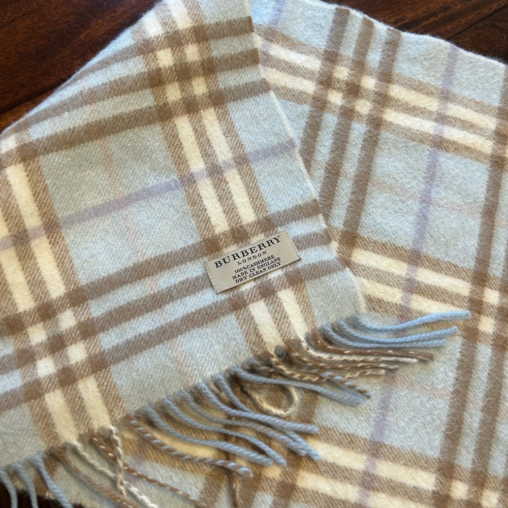 Burberry scarf blue nova check print cream beige pink blue soft 100% cashmere